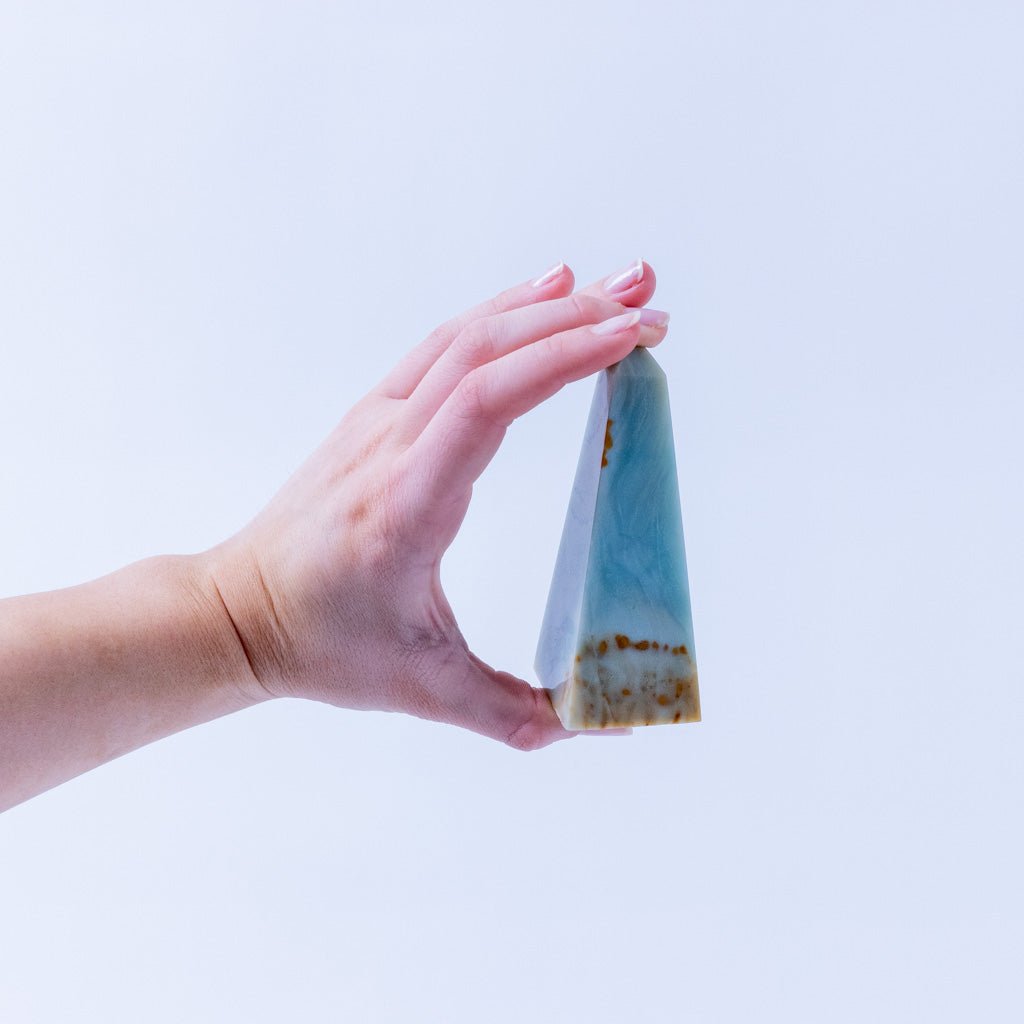 Calcite Obelisk - Large - K L N S