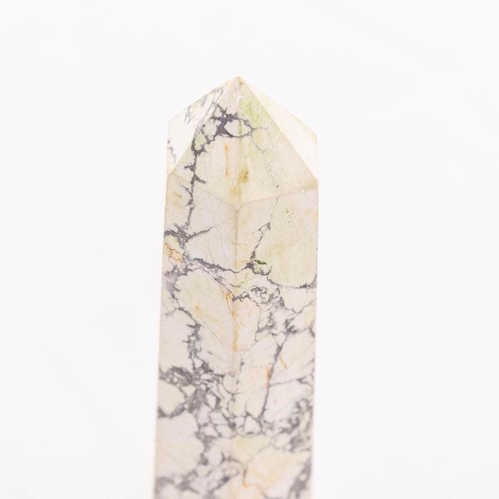 Howlite Obleisk - Medium - K L N S
